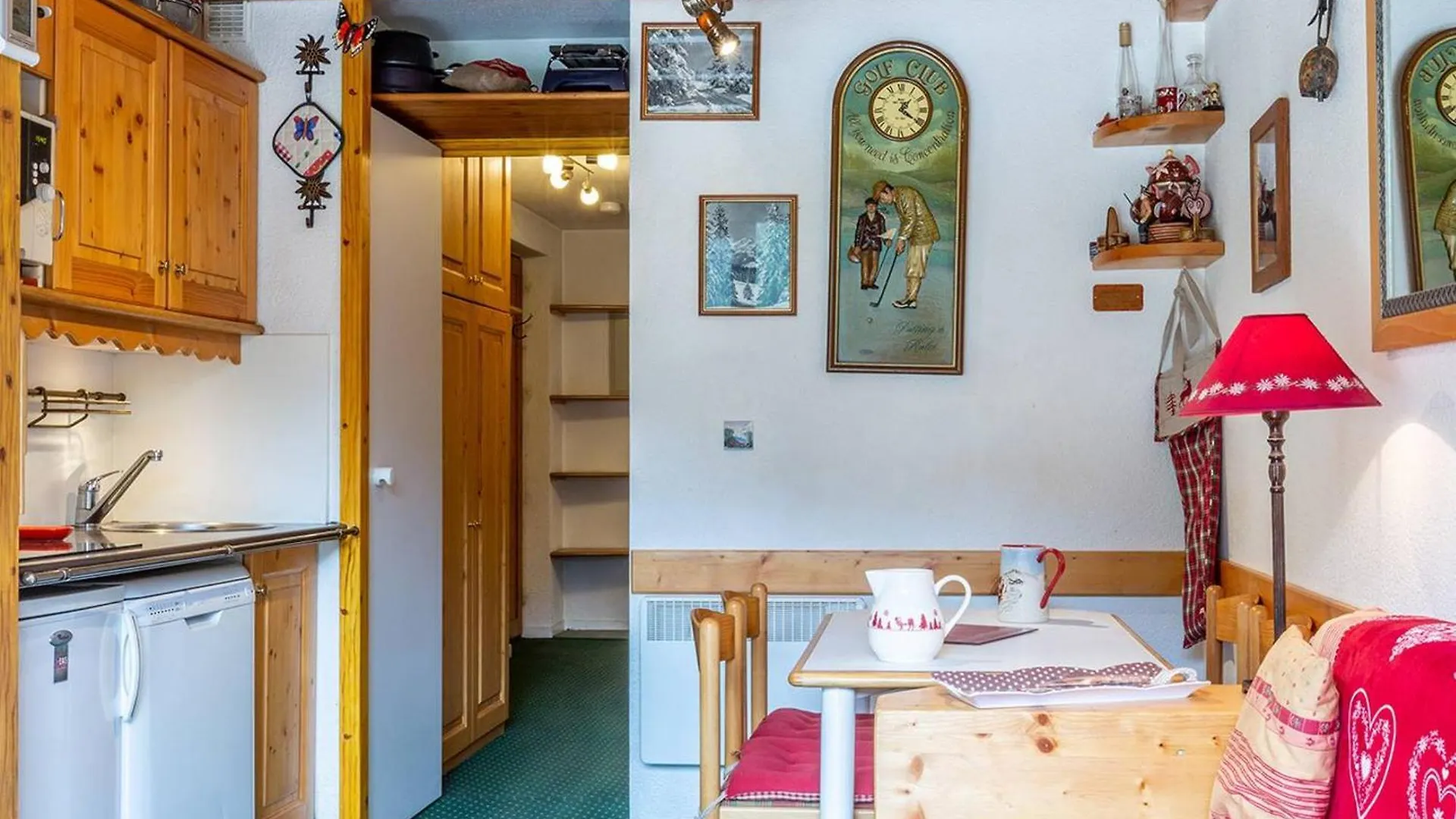 Apartment Appartement 1 Ch. Confortable Avec Balcon Et Casier A Skis A Meribel - Fr-1-355-45